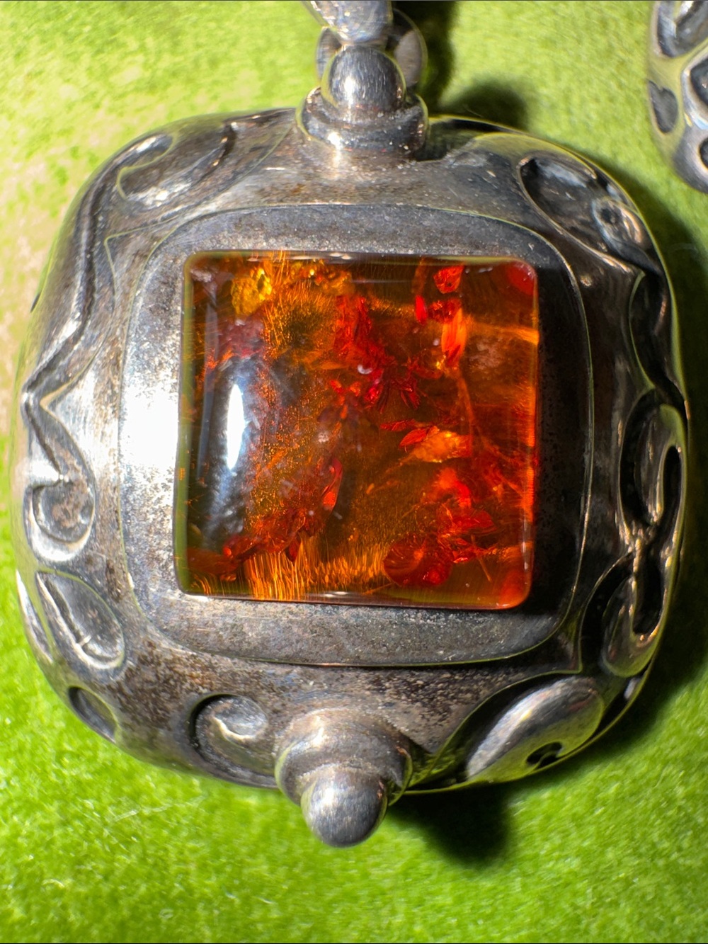 Silpada Sterling Silver Square Scroll Amber Pendant & Earrings Set W0911 S0908 - Picture 5 of 7